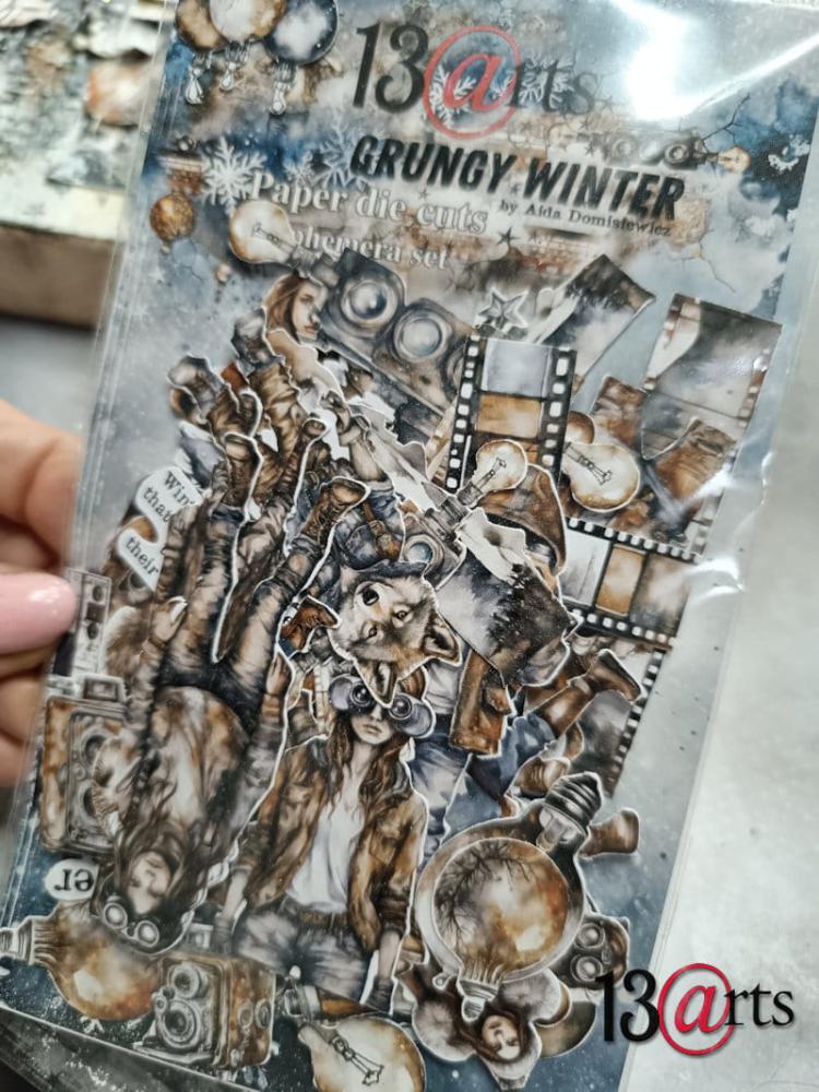 13 arts Grungy Winter Die Cuts